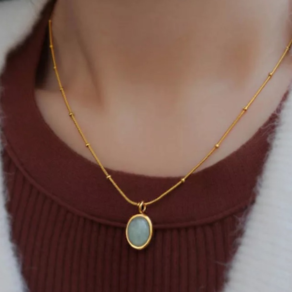 Oval gemstone 💎 necklace - Picture 4 of 8